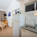 Residence Pierre & Vacances Arinella דירה *