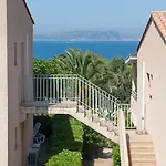 Residence Pierre & Vacances Arinella דירה