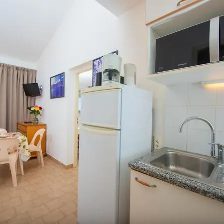 Arinella Apartment *