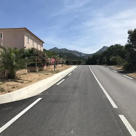 Arinella Apartment *