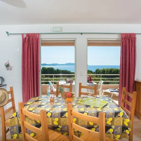 Lejlighed Arinella *